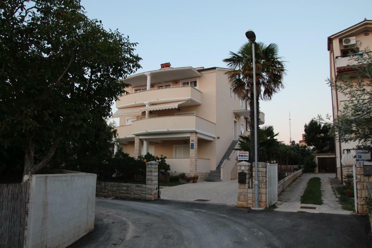Apartments Demarin Medulin Bagian luar foto